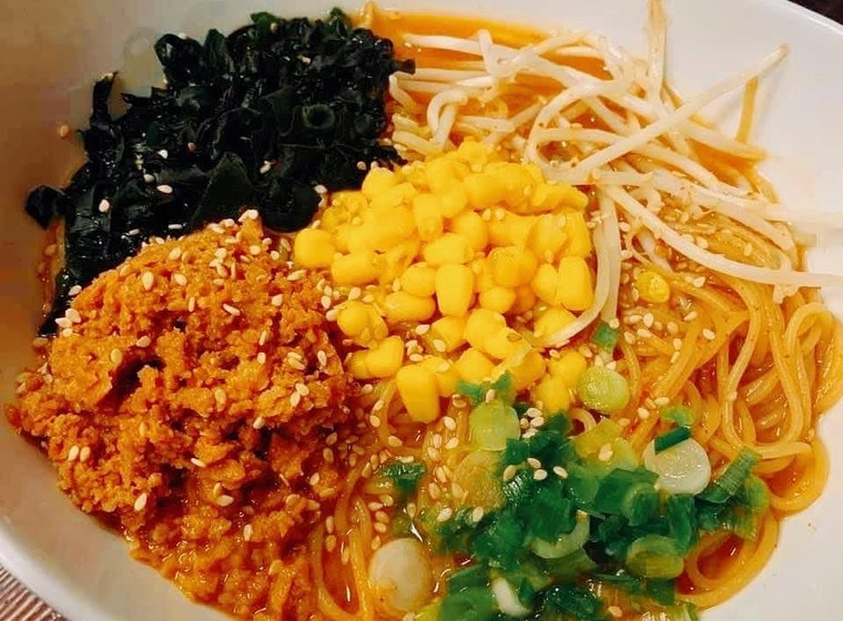 ヴィーガン料理の一例